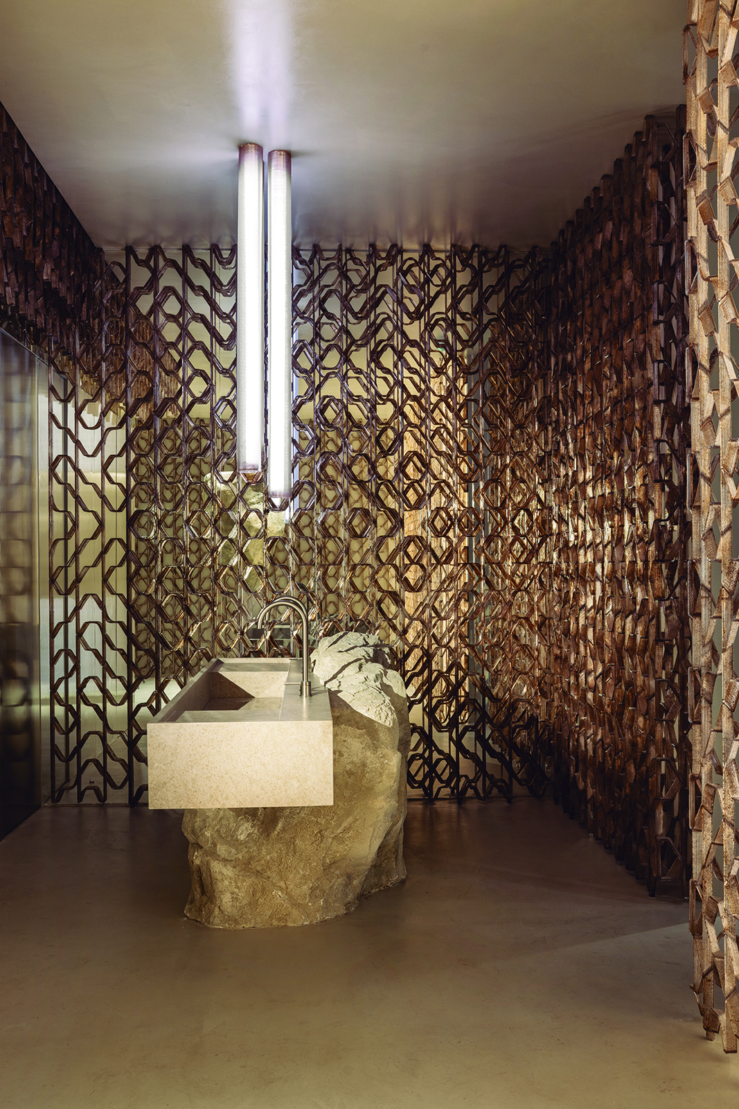 Casa Decor Calzi Studio diseño de baños publicos